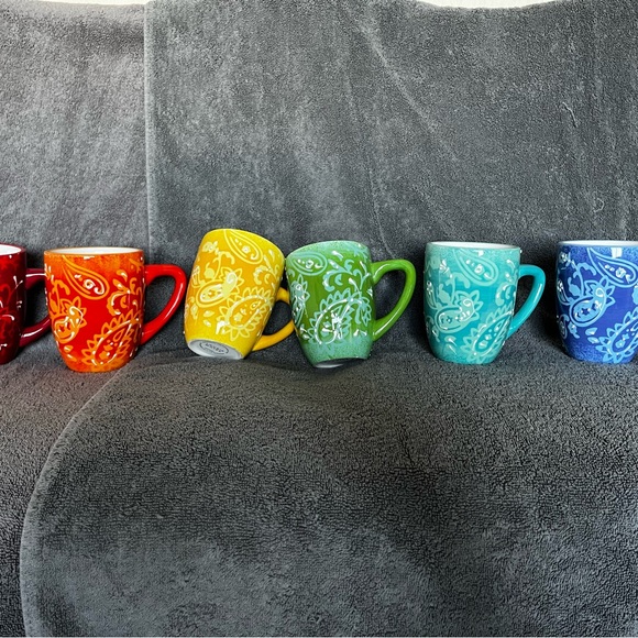 Other - Rainbow mug set